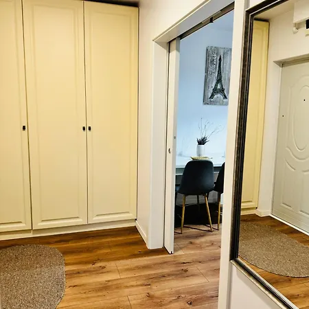 Blue * クルージュ＝ナポカ